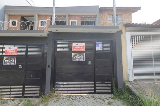 Fachada de casa à venda com 3 quartos, 100m² em Parque Paineiras, São Paulo