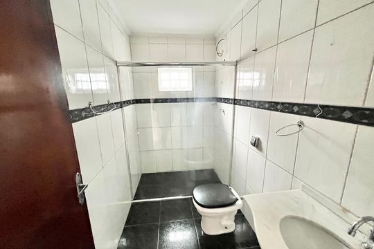 Banheiro de casa à venda com 7 quartos, 210m² em Vila Santa Maria, São Paulo