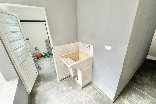 Área de Serviço de casa à venda com 7 quartos, 210m² em Vila Santa Maria, São Paulo