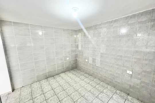 Cozinha de casa à venda com 7 quartos, 210m² em Vila Santa Maria, São Paulo