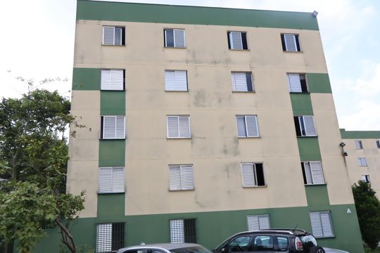 Fachada do bloco de apartamento à venda com 2 quartos, 46m² em Conjunto Habitacional Teotonio Vilela, São Paulo