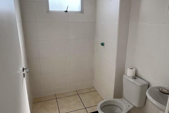 Banheiro de apartamento para alugar com 2 quartos, 42m² em Valentina Figueiredo, Ribeirão Preto