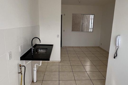 Cozinha de apartamento para alugar com 2 quartos, 42m² em Valentina Figueiredo, Ribeirão Preto