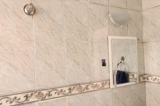 Banheiro de apartamento à venda com 2 quartos, 47m² em Vila Industrial, São Paulo