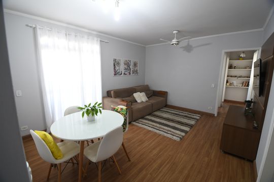 Sala de apartamento para alugar com 2 quartos, 88m² em Vila Rossi Borghi E Siqueira, Campinas