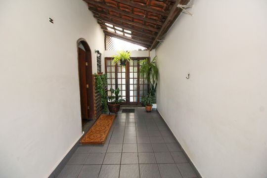 Garagem de casa à venda com 5 quartos, 156m² em Paraíso, Santo André