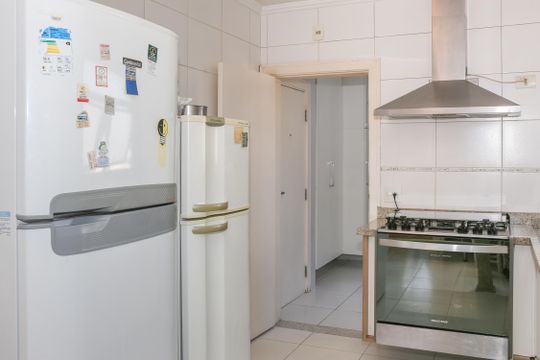 Cozinha de apartamento para alugar com 4 quartos, 183m² em Perdizes, São Paulo