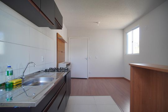 Cozinha de apartamento para alugar com 2 quartos, 54m² em Feitoria, São Leopoldo