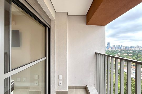 Sacada Suíte de apartamento para alugar com 2 quartos, 95m² em Alto Boa Vista , São Paulo