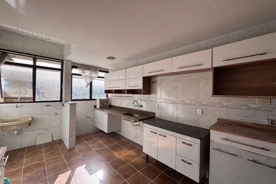 Cozinha e Área de Serviço de apartamento para alugar com 2 quartos, 108m² em Recreio dos Bandeirantes, Rio de Janeiro