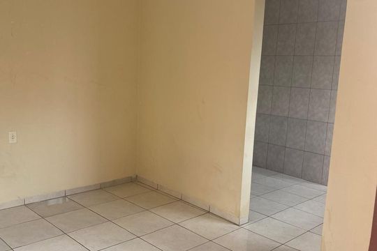 Casa à venda com 2 quartos, 150m² em Jardim Leonor, Campinas