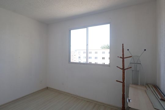 Quarto 1 de apartamento à venda com 2 quartos, 60m² em Mato Grande, Canoas
