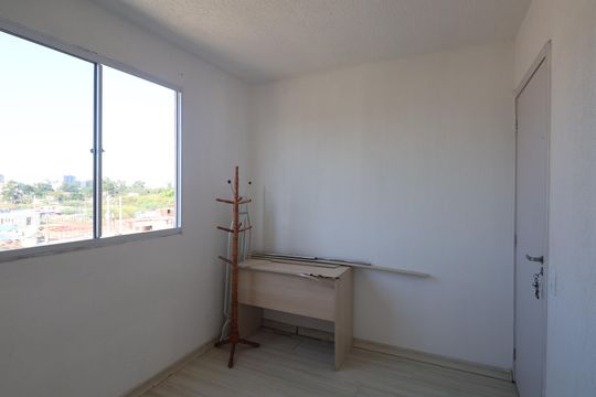 Quarto 1 de apartamento para alugar com 2 quartos, 60m² em Mato Grande, Canoas