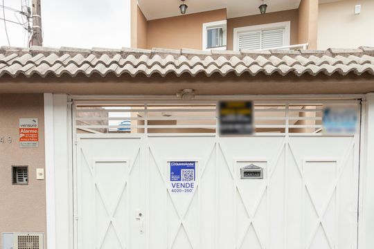 Fachada de casa à venda com 3 quartos, 125m² em Pedreira, São Paulo