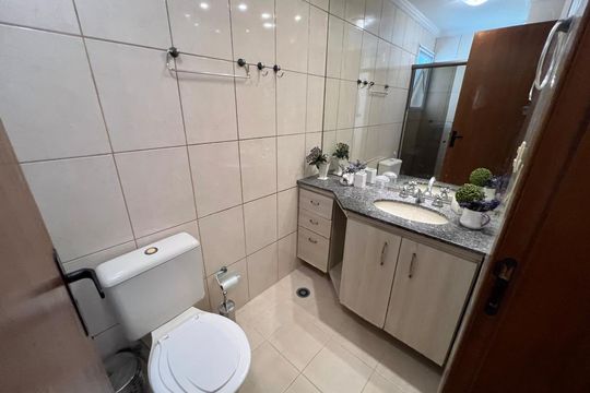 Banheiro de apartamento para alugar com 3 quartos, 86m² em Jardim Marister, Jacareí