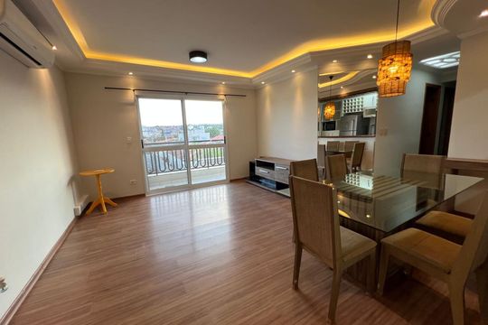 Apartamento para alugar com 3 quartos, 86m² em Jardim Marister, Jacareí