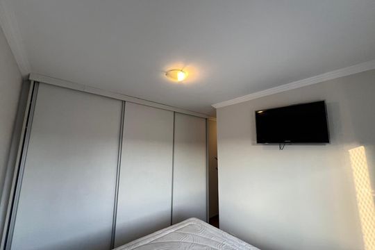 Quarto de apartamento para alugar com 3 quartos, 86m² em Jardim Marister, Jacareí