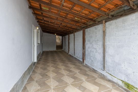 Garagem de casa para alugar com 3 quartos, 202m² em Vila do Ouro, Nova Lima