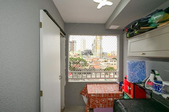 Varanda de apartamento à venda com 2 quartos, 33m² em Vila Plana, São Paulo