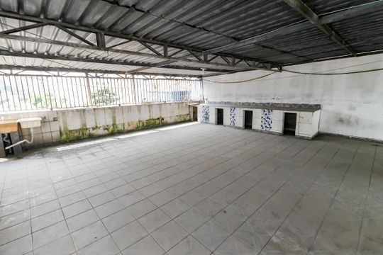 Área de Serviço de casa para alugar com 4 quartos, 250m² em Vila Ernesto, São Paulo