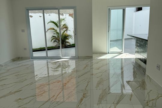 Casa à venda com 3 quartos, 145m² em Bela Vista, Osasco