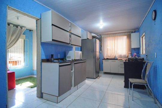 Casa à venda com 2 quartos, 190m² em Santos Dumont, São Leopoldo