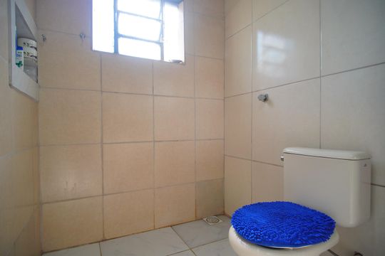 Banheiro de casa à venda com 2 quartos, 190m² em Santos Dumont, São Leopoldo