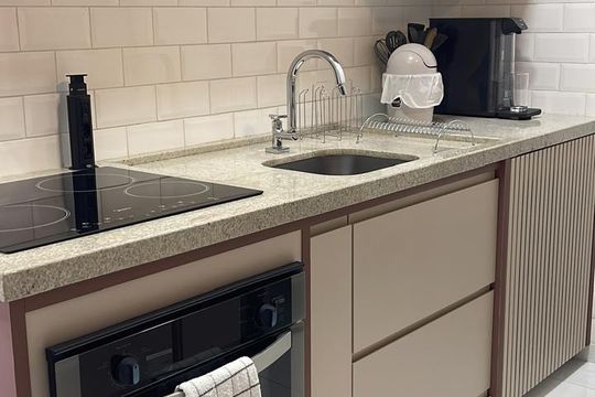 Cozinha de apartamento para alugar com 1 quarto, 42m² em Tatuapé, São Paulo