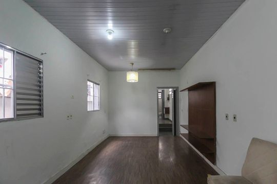 Casa à venda com 7 quartos, 300m² em Jardim Sapopemba, São Paulo