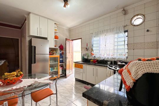 Cozinha de casa à venda com 2 quartos, 125m² em Vila Rosa, São Bernardo do Campo