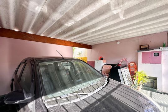 Garagem de casa à venda com 2 quartos, 125m² em Vila Rosa, São Bernardo do Campo