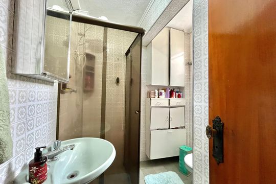 Banheiro de apartamento à venda com 2 quartos, 70m² em Vila Alexandria, São Paulo