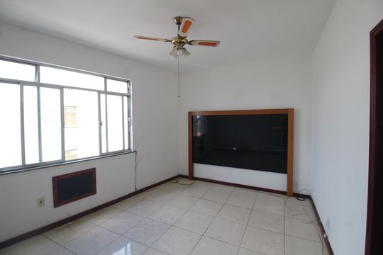 Apartamento para alugar com 2 quartos, 84m² em Centro, Nilópolis