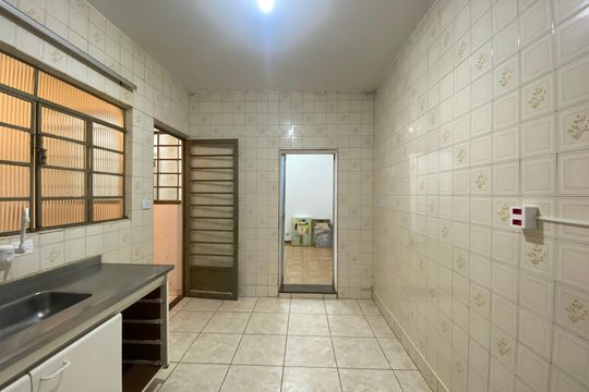 Cozinha de casa à venda com 2 quartos, 200m² em Vila Constança, São Paulo