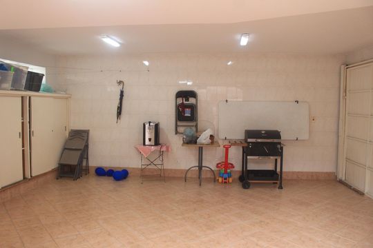 Garagem de casa à venda com 3 quartos, 150m² em Cerâmica, São Caetano do Sul