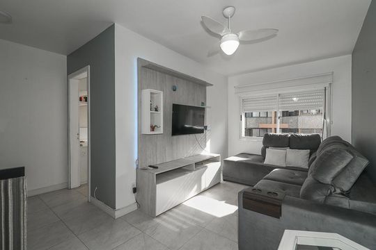 Apartamento à venda com 1 quarto, 49m² em Passo D’areia, Porto Alegre