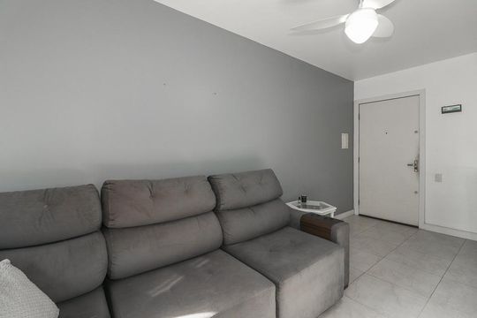 Sala de apartamento à venda com 1 quarto, 49m² em Passo D’areia, Porto Alegre