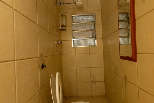 Banheiro de casa para alugar com 3 quartos, 102m² em Vila Lourdes, Barueri