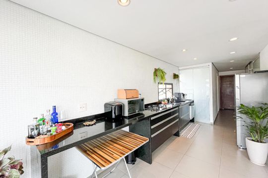 Cozinha de apartamento para alugar com 2 quartos, 70m² em Perdizes, São Paulo