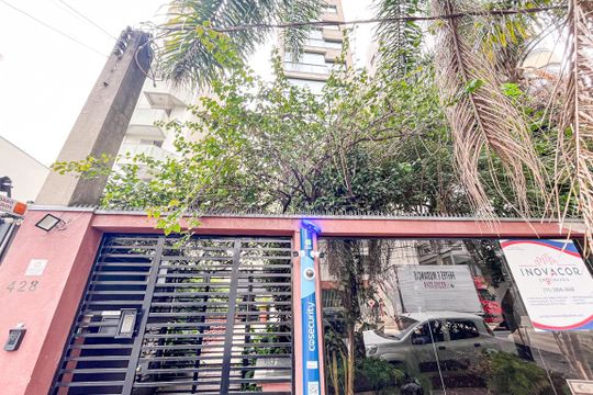 Fachada de apartamento para alugar com 2 quartos, 70m² em Perdizes, São Paulo