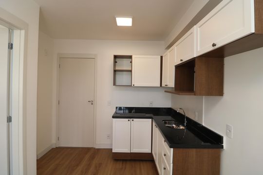 Cozinha de apartamento à venda com 1 quarto, 29m² em Vila Ema, São Paulo