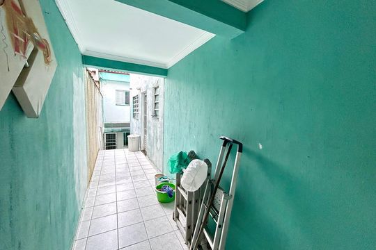 Quintal  de casa à venda com 3 quartos, 160m² em Jardim Moreira, Guarulhos