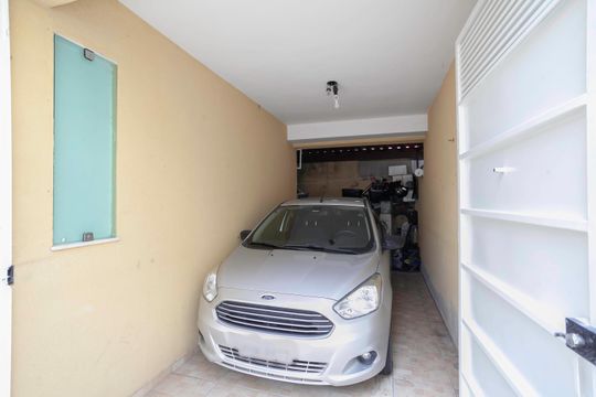 Garagem de casa de condomínio à venda com 3 quartos, 86m² em Arvoredo Ii, Contagem