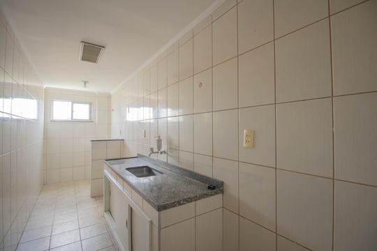 Cozinha e Área de Serviço de apartamento para alugar com 2 quartos, 64m² em Colubandê, São Gonçalo
