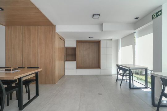 Sala de reuniões de apartamento para alugar com 1 quarto, 34m² em Independência, Porto Alegre