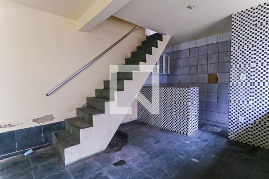 Cozinha de casa à venda com 7 quartos, 750m² em Pilares, Rio de Janeiro