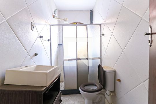 Banheiro de casa à venda com 7 quartos, 750m² em Pilares, Rio de Janeiro