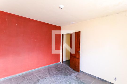 Quarto de casa à venda com 7 quartos, 750m² em Pilares, Rio de Janeiro