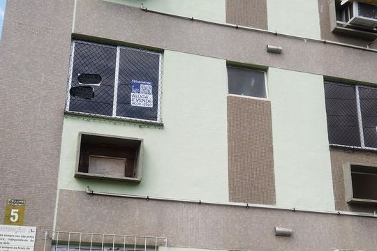 Plaquinha de apartamento à venda com 2 quartos, 50m² em Pechincha, Rio de Janeiro