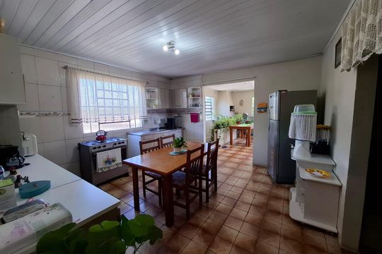Cozinha  de casa à venda com 3 quartos, 352m² em Santo Andre, São Leopoldo
